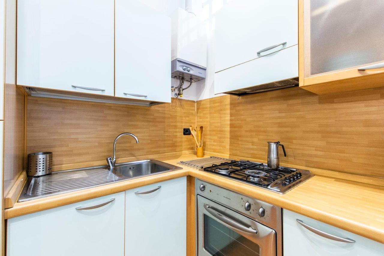 Extensive Terrace Navigli Toy Artistic Apartment Mailand Exterior foto