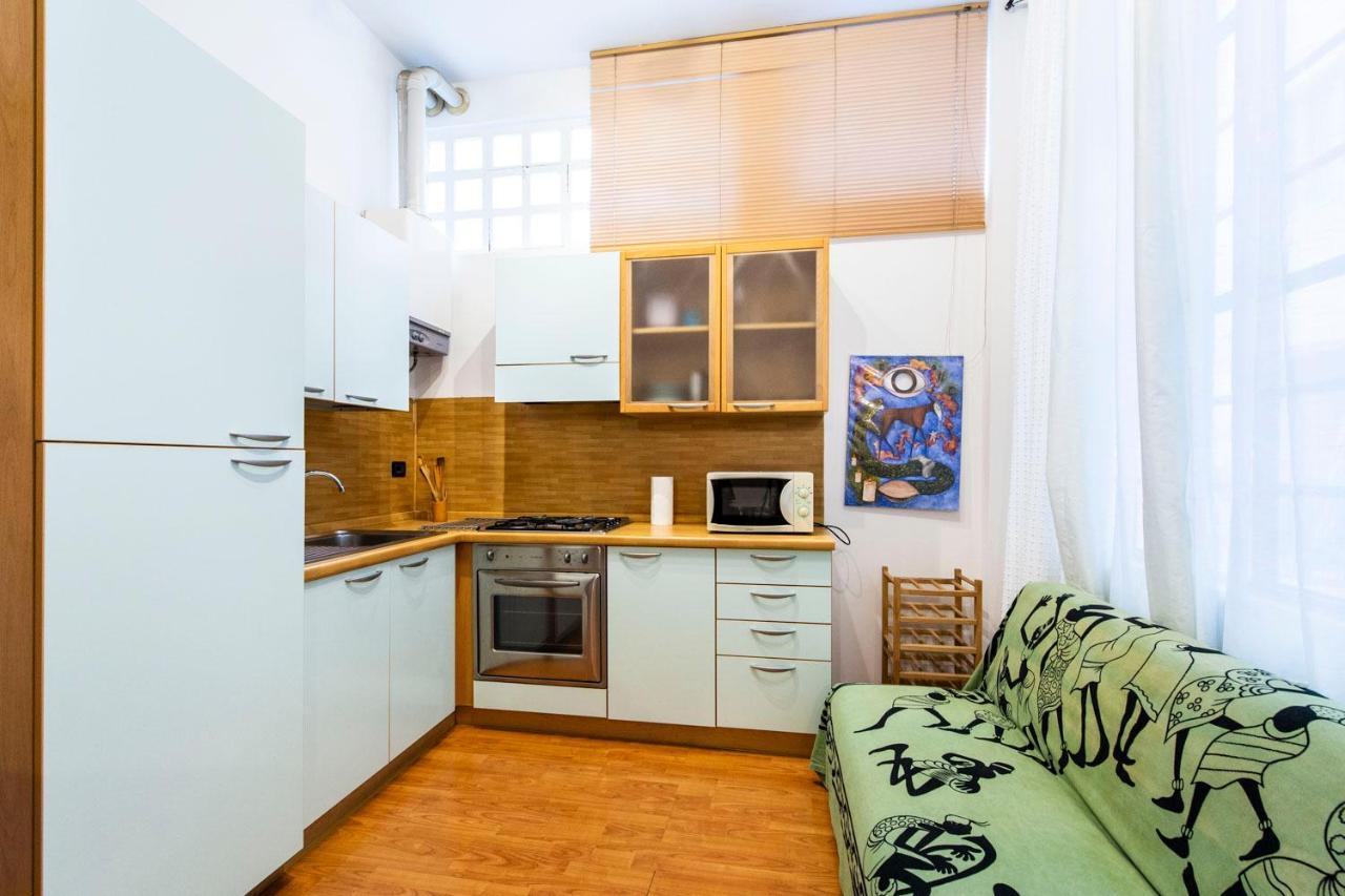 Extensive Terrace Navigli Toy Artistic Apartment Mailand Exterior foto