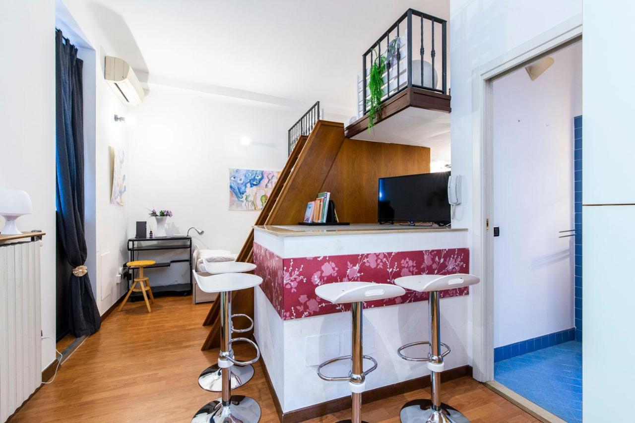 Extensive Terrace Navigli Toy Artistic Apartment Mailand Exterior foto